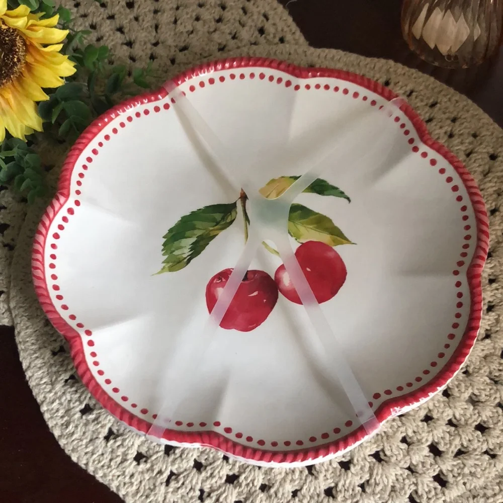 Cherry Design Scalloped Melamine Dinner Plates